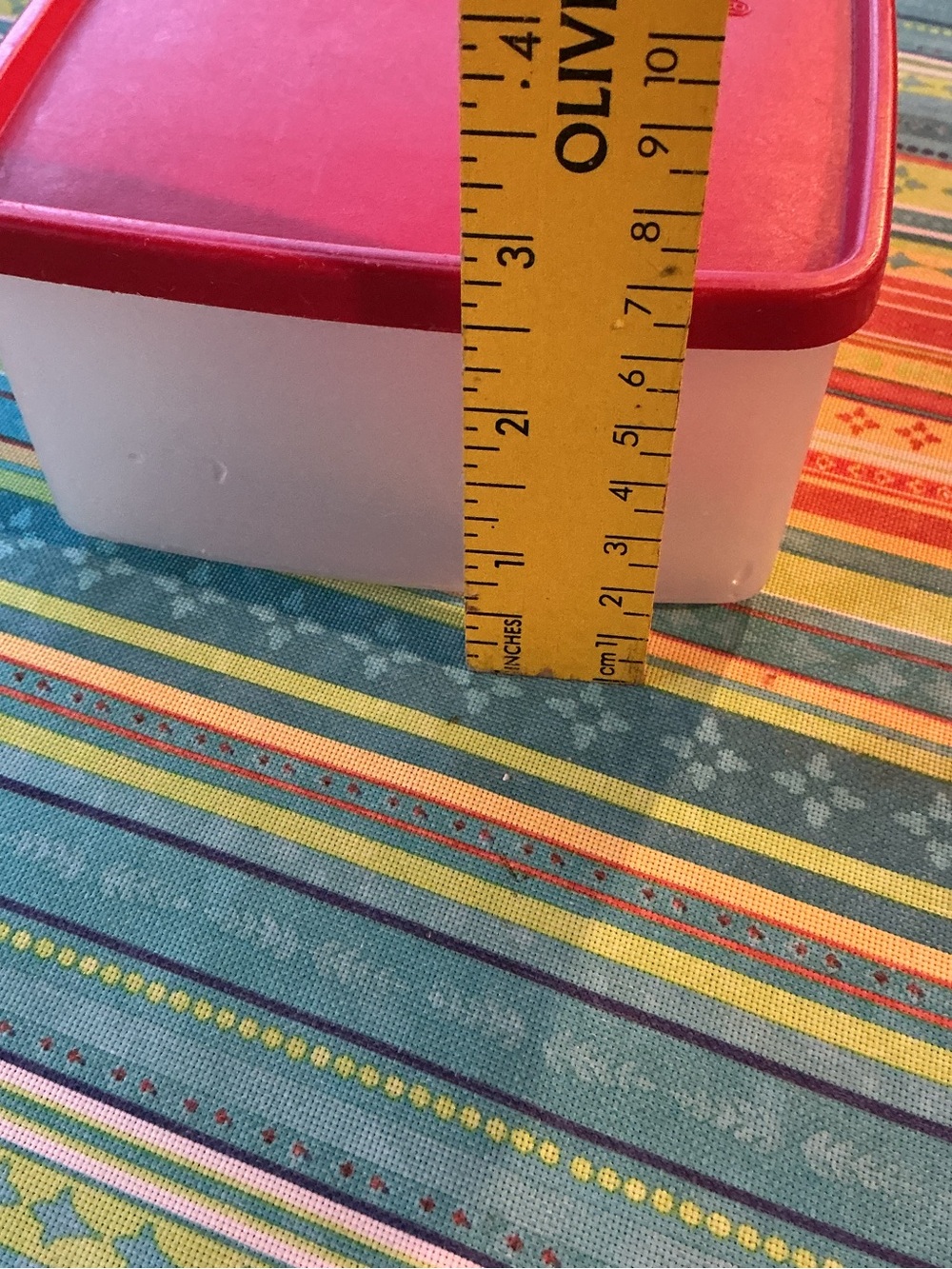 Tupperware Pak-n-Store Rectangular Container with red seal - Picture 8 of 8